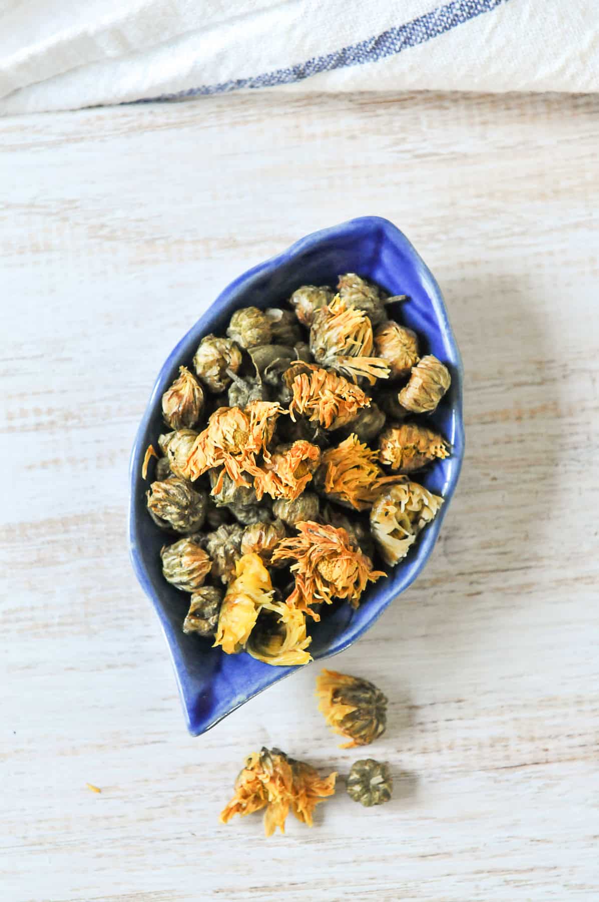 Dried Chrysanthemum flowers