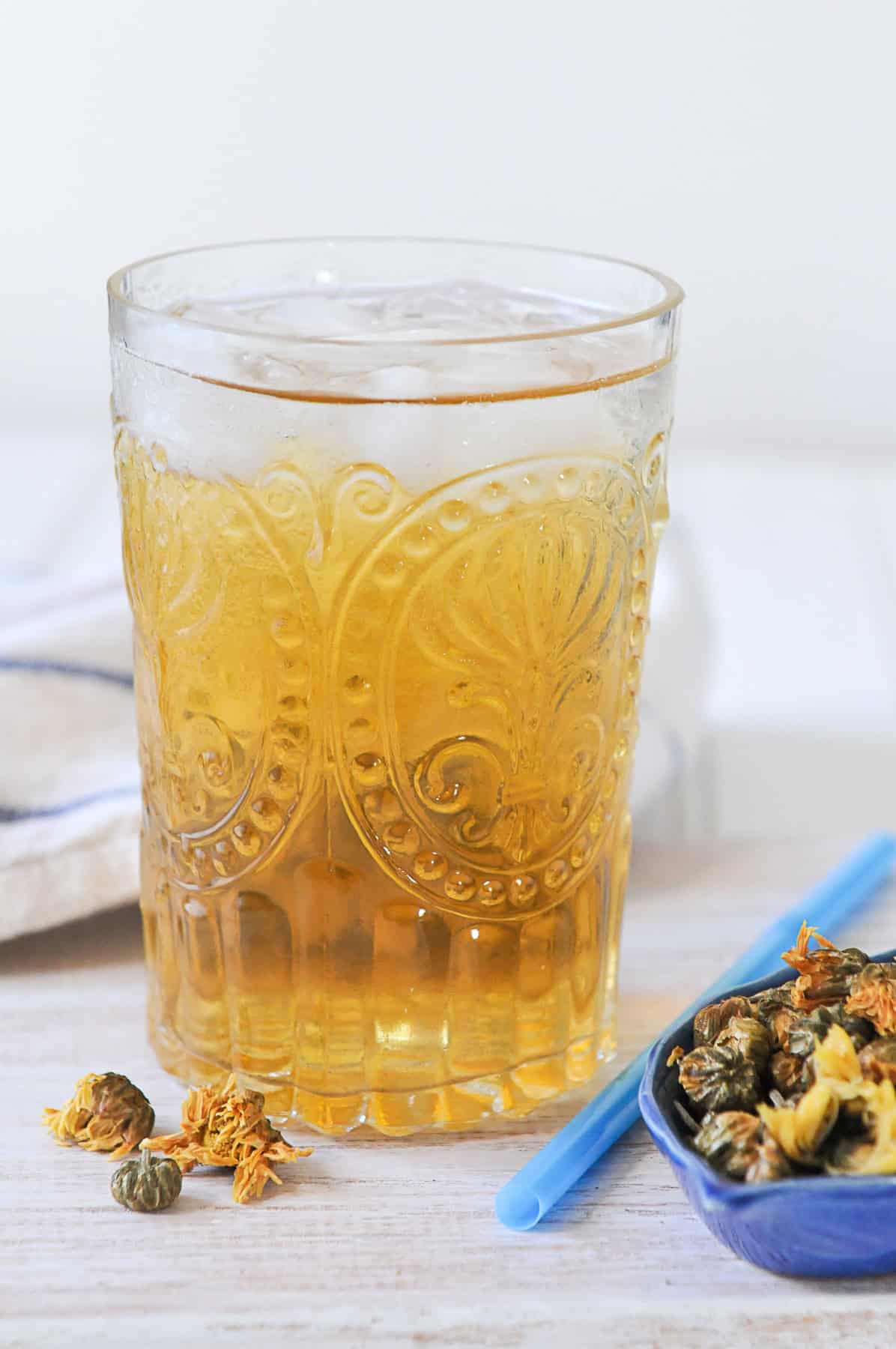 Chrysanthemum tea