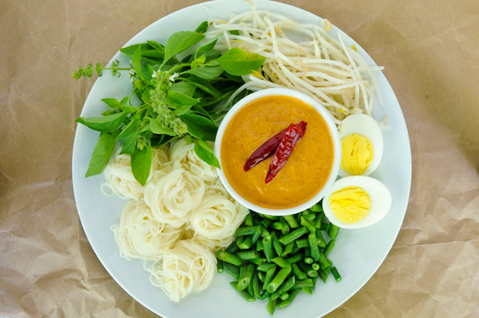 Thai Mold Khanom Jeen Noodle for Curry Nam Ya Nam Phrik Papaya Salad 5" Chin 