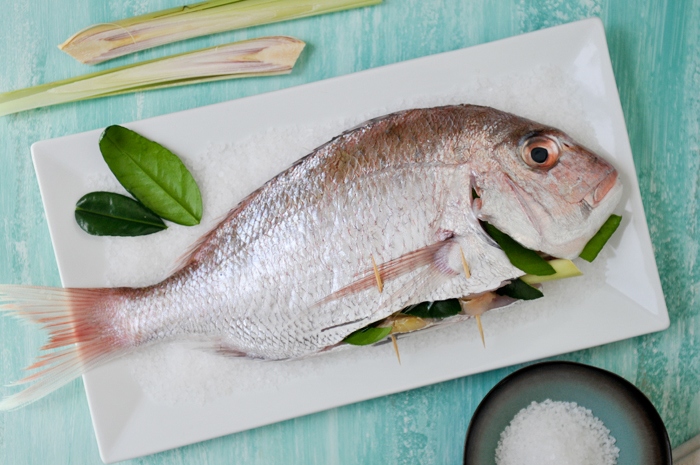 Salt-Crusted Grilled Fish with Lemongrass | Pla Pao | ปลาเผาเกลือ
