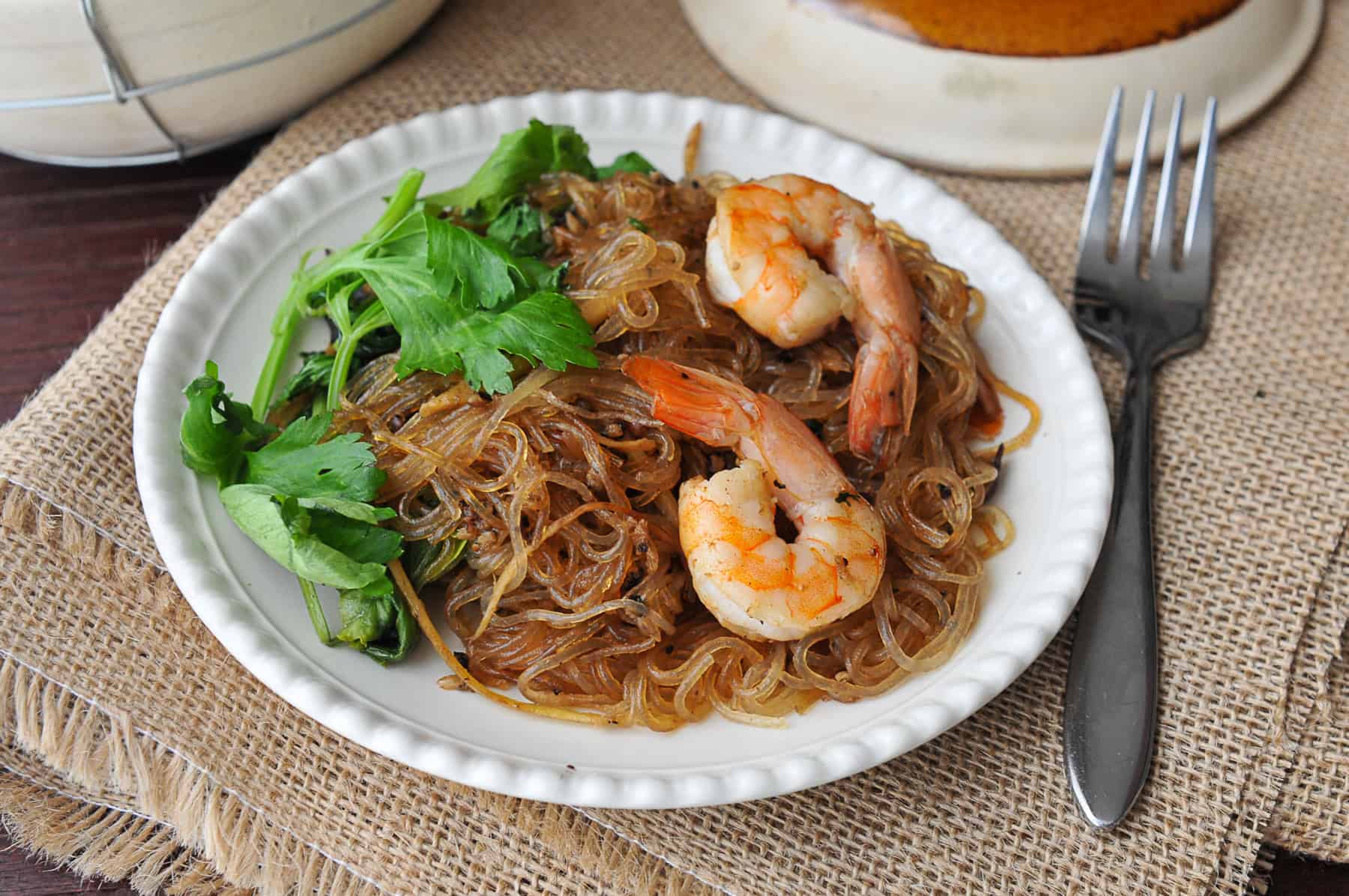 Thai clay pot with bean thread noodles and shrimp