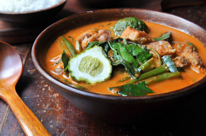 Thai Red Curry with Pork Belly Water Spinach Gang Tay | แกงเทโพ - Rachel Thai