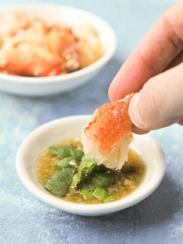 Crab with Seafood Dipping Sauce