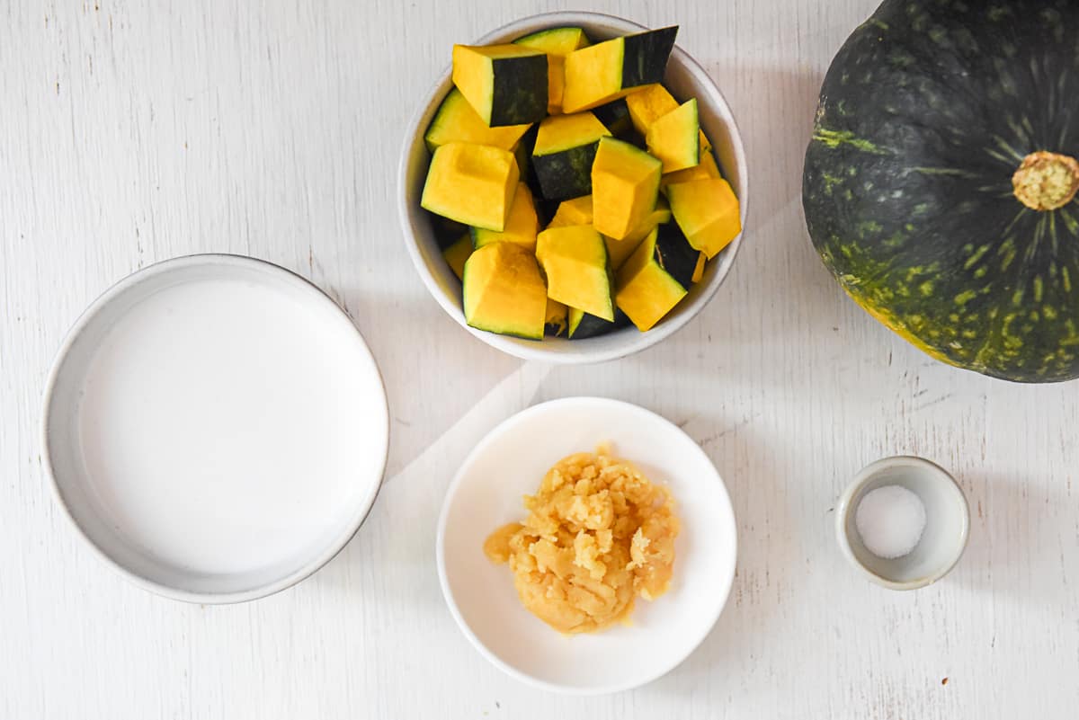 Ingredients for Gang Buad Faktong - Thai Pumpkin in Sweet Coconut Milk