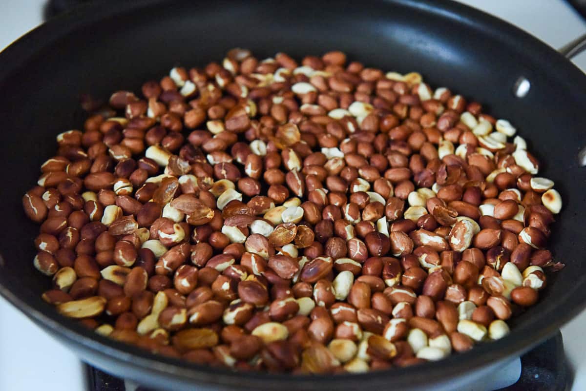 Dry Roasted Peanuts Recipe – Hungry in Thailand