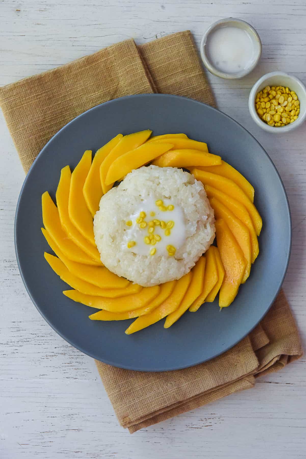 Mango Sticky Rice Presentation - Sunrays
